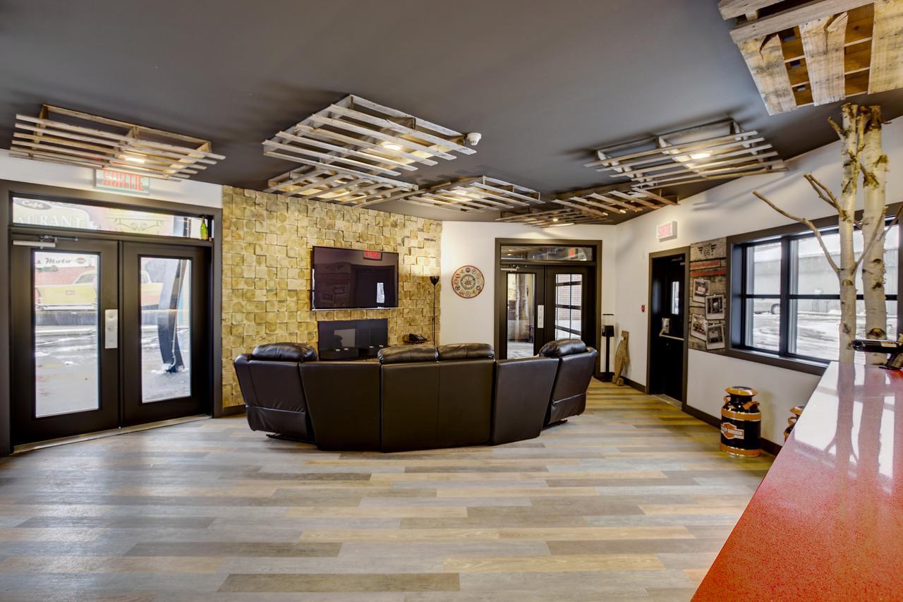 Hotel Historique Et Manoir Route 66 Saint-Victor エクステリア 写真