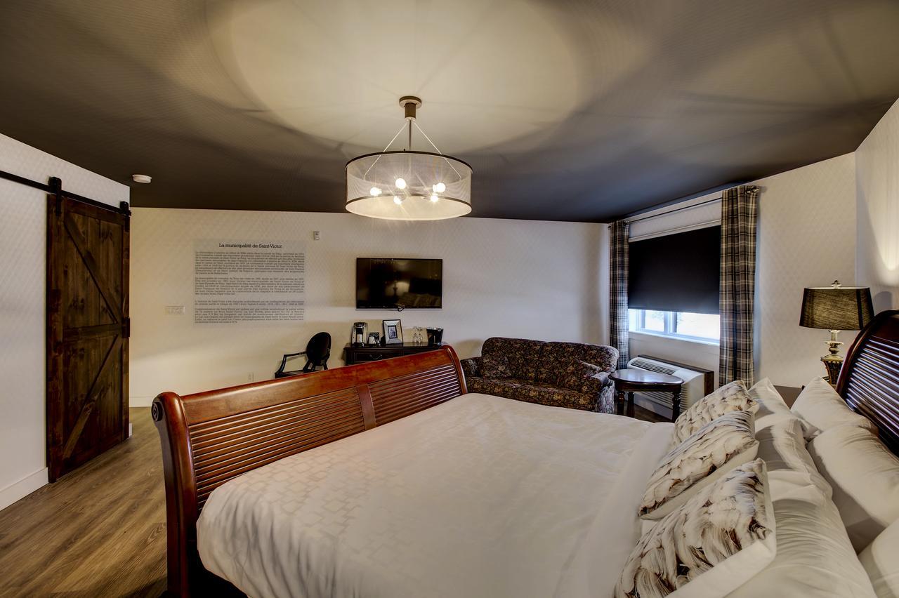 Hotel Historique Et Manoir Route 66 Saint-Victor エクステリア 写真